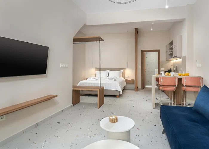 Phaos Residence, Your Stylish Crete Retreat
