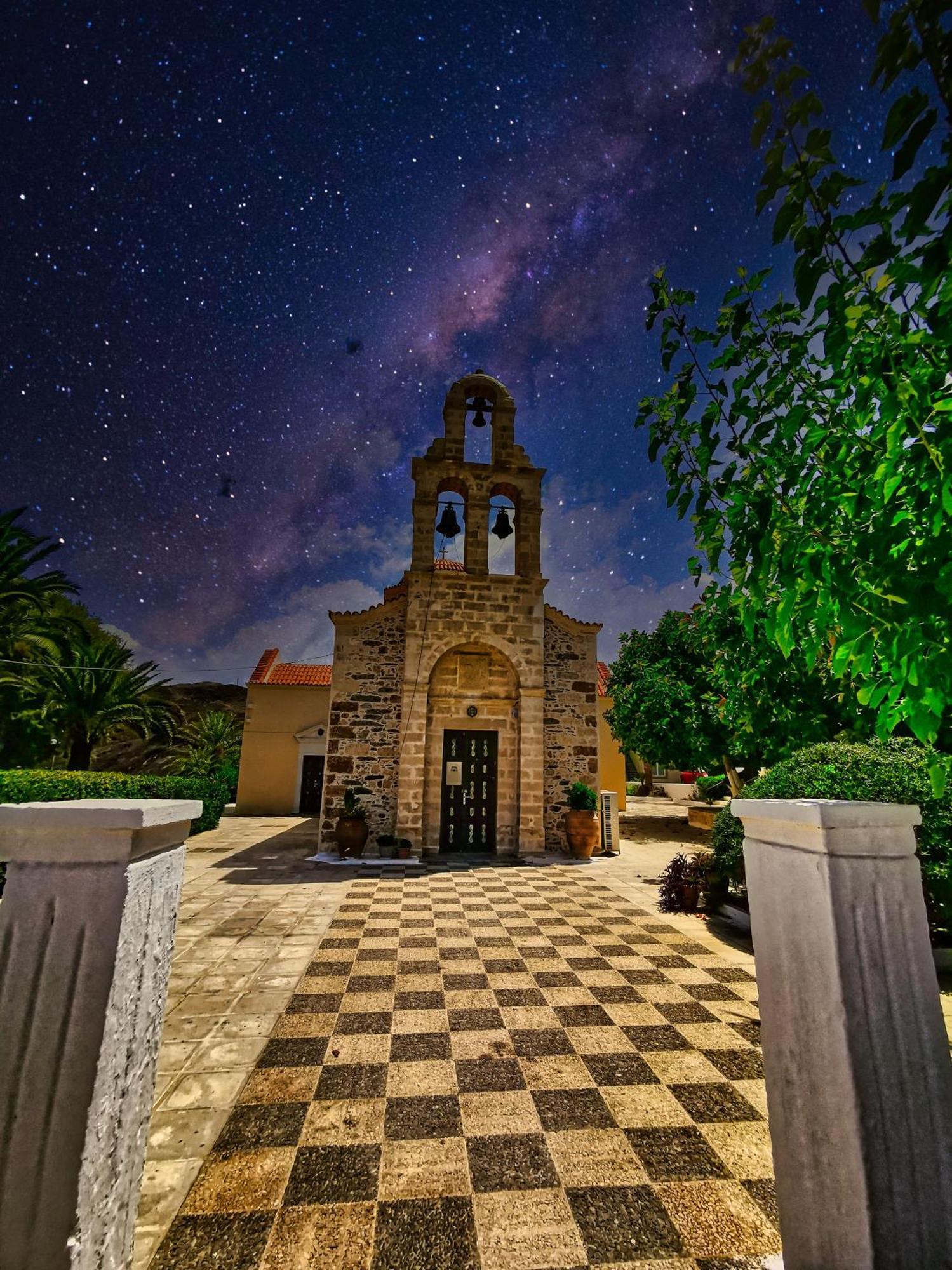 Phaos Residence, Your Stylish Crete Retreat *
